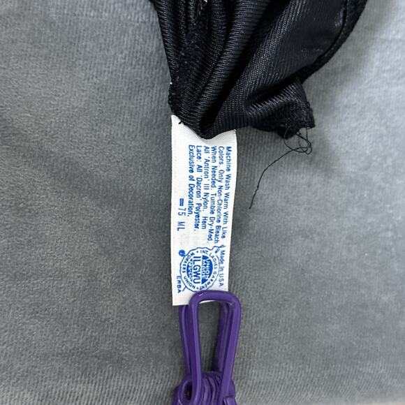 Vintage JCPenney Fantasia Half Slip Size Medium Black Slit Lace ILGWU Union USA - Picture 7 of 7